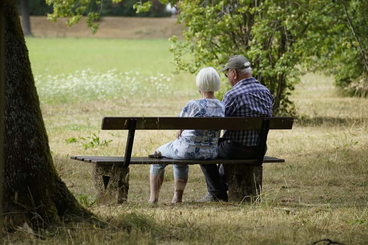 Traitement anti-nuisibles pour les EHPAD et maisons de retraite 7 retraités en maison de retraite