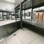 Cafards en boulangerie : obligations sanitaires et protocole d'élimination 2 Cafards dans une boulangerie